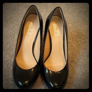 Ninewest  black pumps sz 5.5